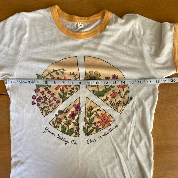 Graphic Ringer Tee - Picture 2 of 3